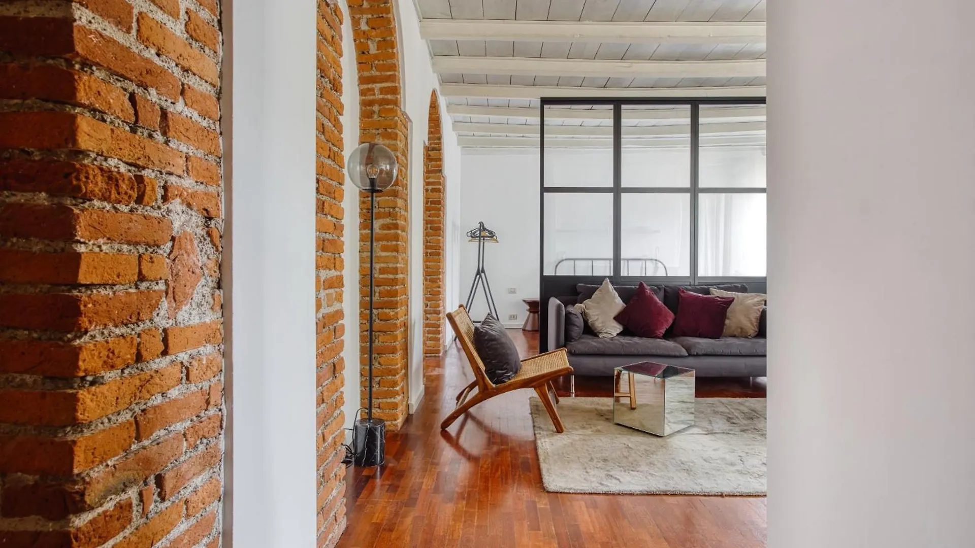 Joivy Superb Studio In The Centre Of Milano 0*,  Italia